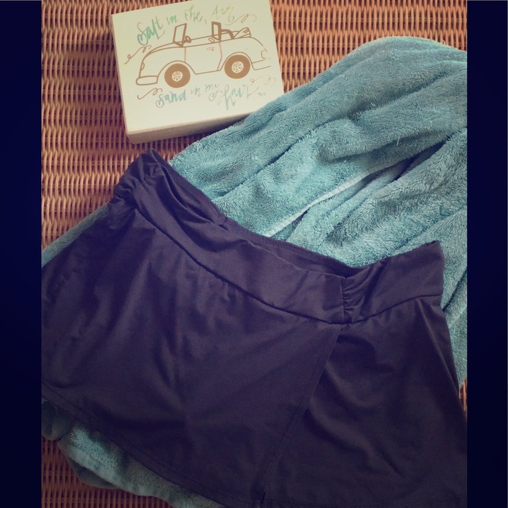 Slate blue Athleta skirted swimsuit bottom M